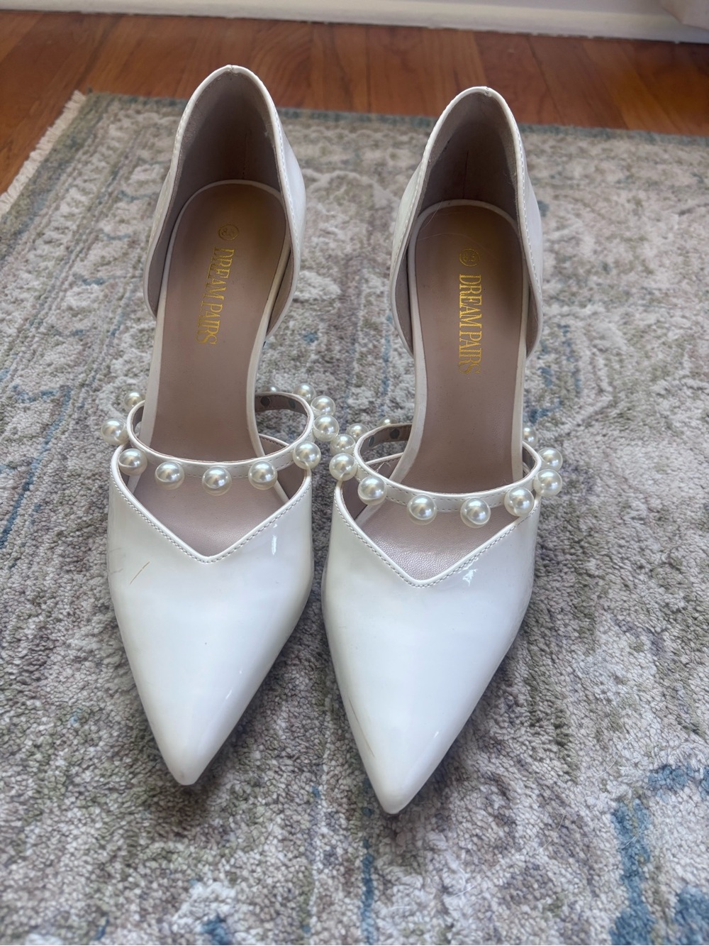 Dream Pairs Pearl Heels